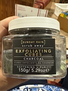 Sunday Charcoal Exfoliating Cubes - 5.29 oz